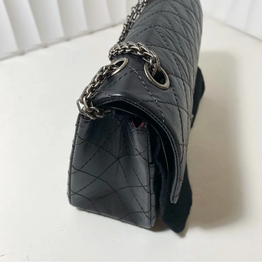 Chanel 2.55 Reissue Quilted Aged Black & Gunmetal Calfskin Flap Bag - Picture 10 of 12